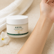 
اللمسة النهائية الخفيفة لمزيل العرق الكريمي من ANYA. بعد الاستعمال